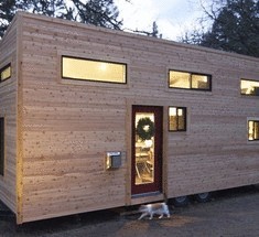 Американская пара построила Биодом на колёсах