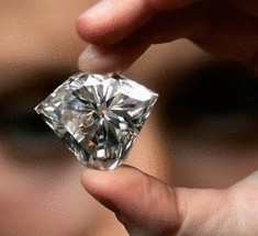 Ученые впервые создали алмазные нанонити