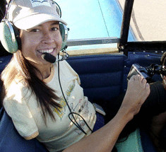 Единственная женщина – пилот, не имеющая рук