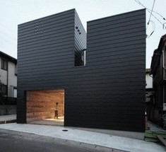 Дом для страстных автомобилистов