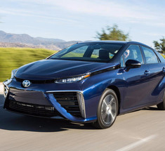 Toyota запустила в серийное производство водородный автомобиль Mirai