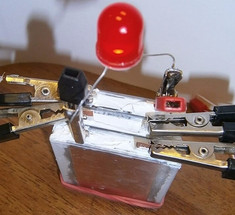 Ученые создали батарейку, которая работает 12 лет