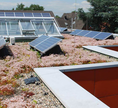 Какой материал крыши лучше для солнечных панелей