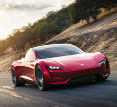 Tesla Roadster станет летающим автомобилем