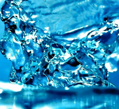 Супергубка литрами поглощает питьевую воду из воздуха