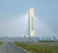 Солнечная башня с приемником высокотемпературных падающих частиц