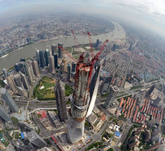 В Шанхае появился небоскреб с 270 ветрогенераторами
