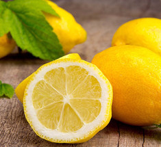 Зачем протирать лицо лимоном