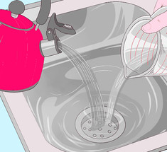 Как избавиться от засоров в ванной и на кухне без помощи сантехника: 7 верных способов 
