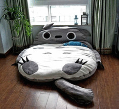  Кровать-подушка Totoro Bed