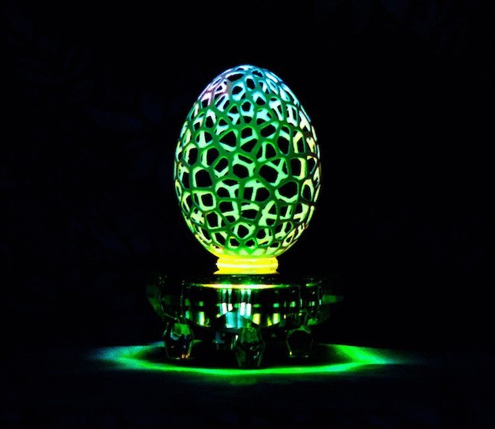 Резьба по яичной скорлупе: хрупкие фонарики от вьетнамского умельца
