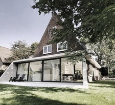 SH House – интеграция современной архитектуры в старинный голландский дом 