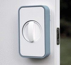 Lockitron: как открыть дверь мобильным телефоном 