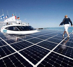 Turanor PlanetSolar — первое в мире судно, работающее исключительно на энергии солнца.