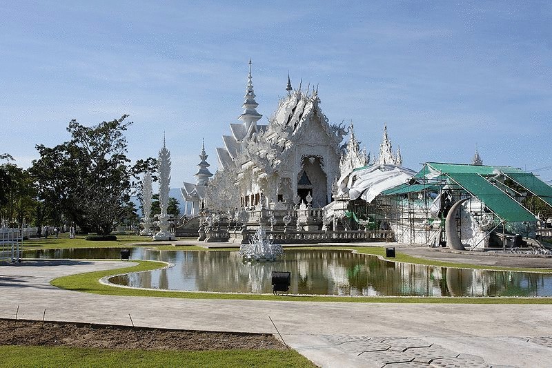 Wat Rong Khun – самый необычный храм Таиланда