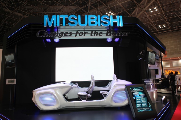 Концепт-кар Mitsubishi Emirai — электромобиль прямиком из будущего