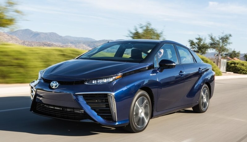 Водородный автомобиль Toyota как альтернатива электрокарам