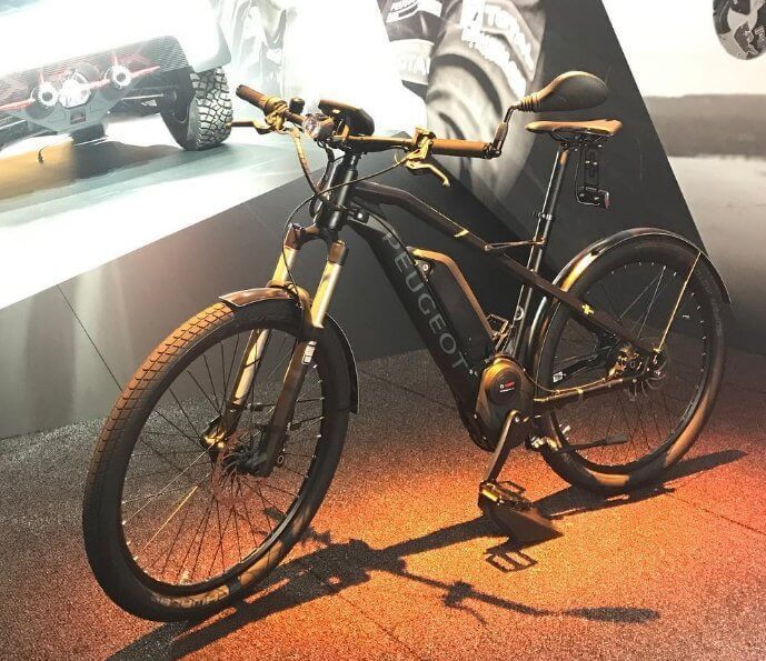 Peugeot начинают производство электрического велосипеда eU01s