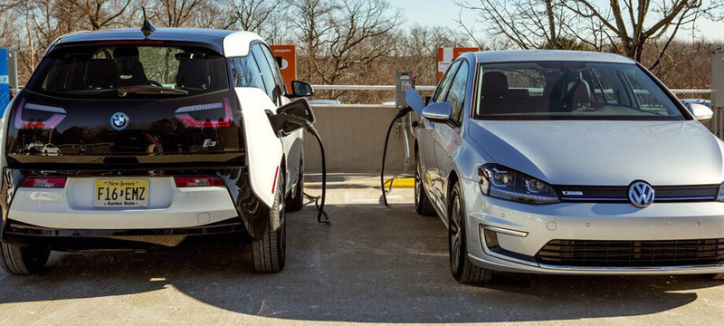 BMW, Daimler, Ford и VW вместе создадут сеть «электрозаправок»