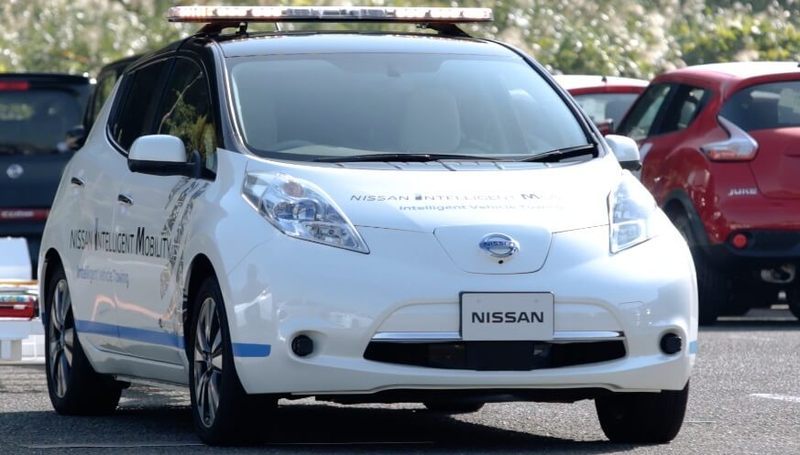 Беспилотный Leaf будет служить тягачом автопоездов на заводе Nissan 