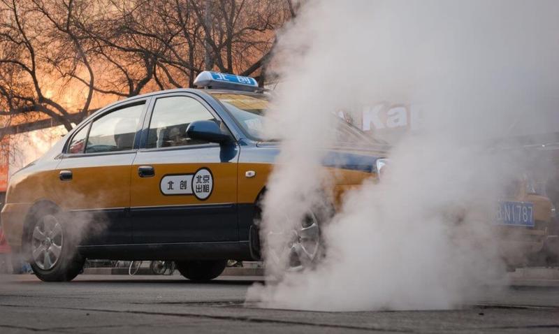 Китай переводит такси на электричество