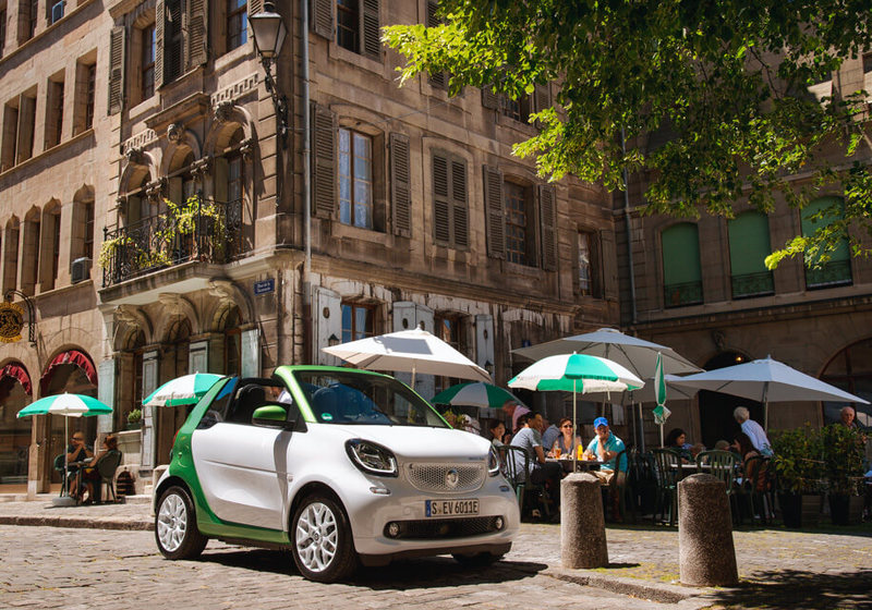 Три причины стать владельцем электрического Smart Fortwo без крыши