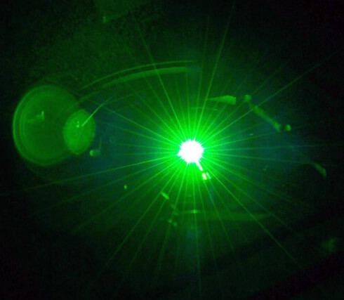 Лазерные импульсы прокладывают путь к сверхпроводникам будущего