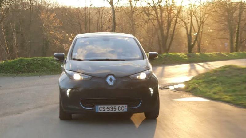 Renault Zoe стал «Лучшим электромобилем года» сразу в трех рейтингах