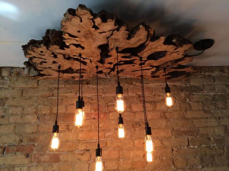 Деревянные светильники в интерьере - стильные и универсальные