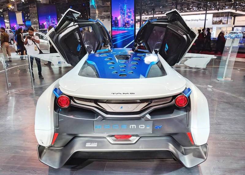 Tata Motors представила электрифицированную версию спортивного автомобиля Tamo Racemo