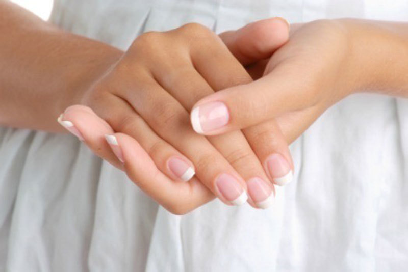 САМОЕ простое средство восстановления прочности ногтей 