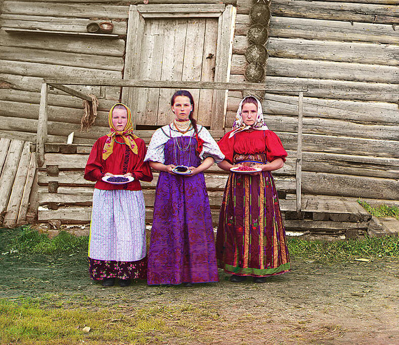 Жизнь женщины в русской деревне конца XIX века