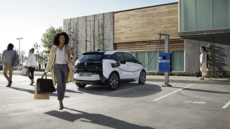 BMW хочет использовать электрокары в качестве источников энергии сети