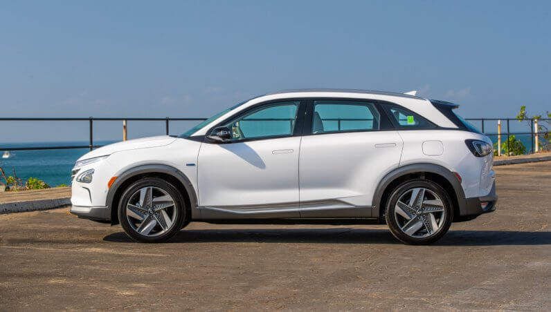 Водородный вседорожник Hyundai NEXO 2019 выходит в продажу.