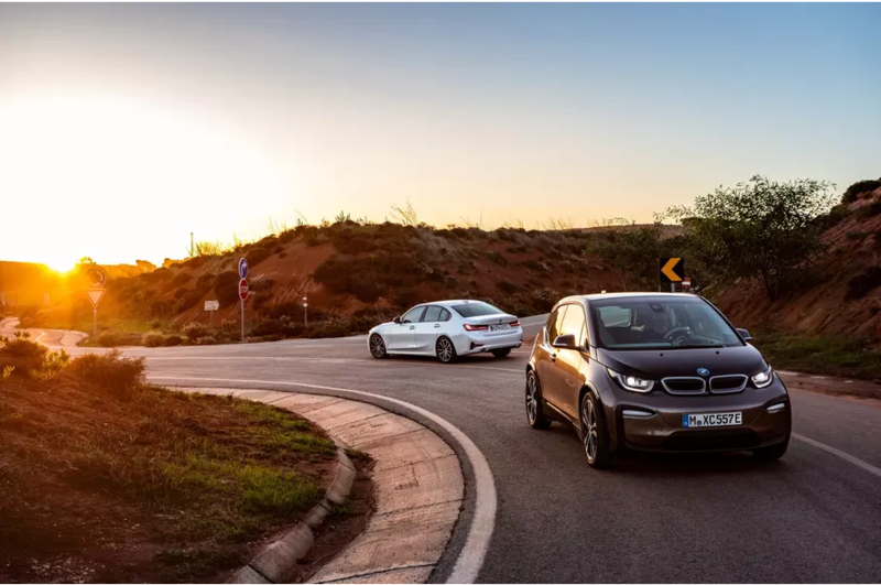  Новая BMW 3 серии стала гибридом с расходом 1,7 литра на 100 километров