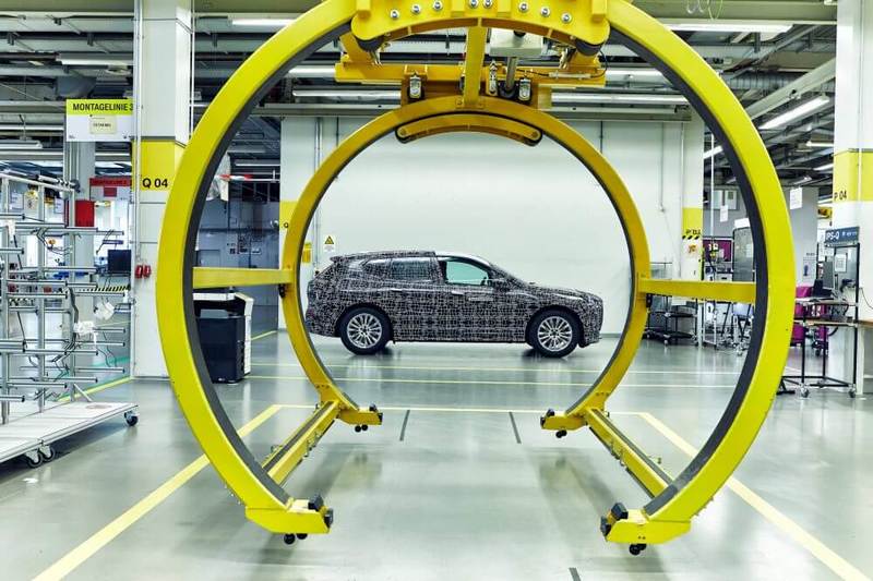 BMW показала новые фото электромобиля будущего iNext