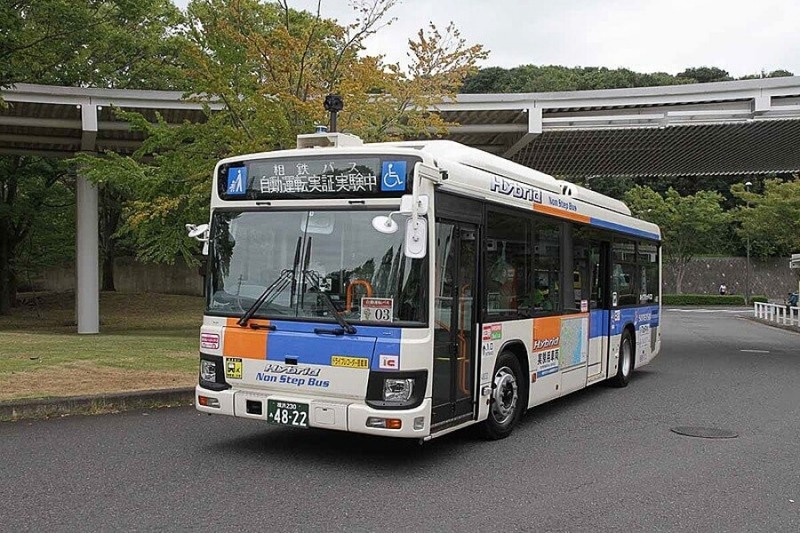 Япония впервые запустила общественный транспорт без водителя 