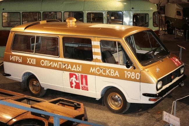 История главного минивэна Советского Союза