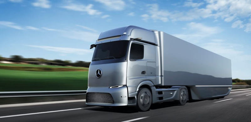 Электрогрузовик Mercedes-Benz eActros LongHaul и концепт на топливных элементах