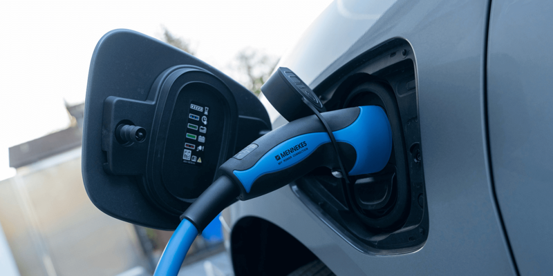 МЭА рекомендует к 2030 году электрифицировать автомобили на 60%
