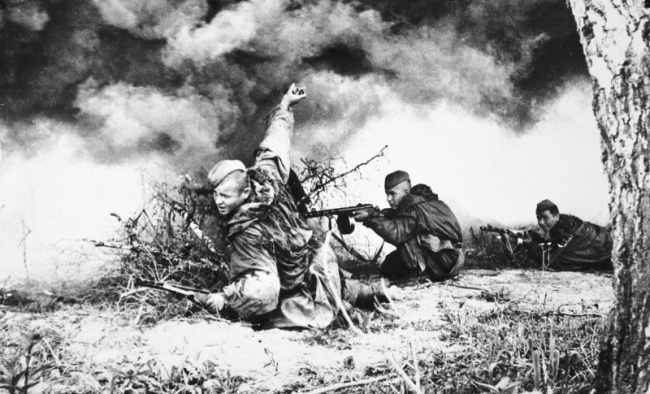 30 знаменитых снимков Великой Отечественной войны